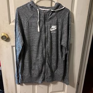 Women’s Nike sweatsuit